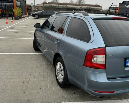 Синий Шкода Октавия, объемом двигателя 1.6 л и пробегом 275 тыс. км за 7700 $, фото 4 на Automoto.ua