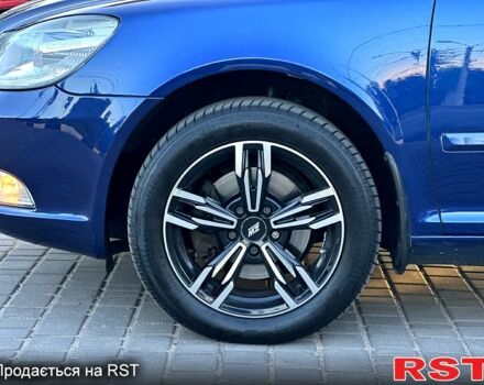 Шкода Октавия 2011 в Кривом Роге на Automoto.ua Синий Шкода Октавия, объемом двигателя 2 л и пробегом 263 тыс. км за 9500 $, фото 2 на Automoto.ua