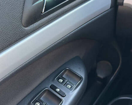 Синий Шкода Октавия, объемом двигателя 1.6 л и пробегом 300 тыс. км за 7500 $, фото 9 на Automoto.ua