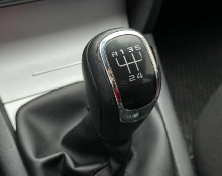 Синій Шкода Октавія, об'ємом двигуна 1.6 л та пробігом 196 тис. км за 7400 $, фото 18 на Automoto.ua