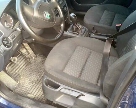 Синій Шкода Октавія, об'ємом двигуна 1.6 л та пробігом 203 тис. км за 5600 $, фото 11 на Automoto.ua