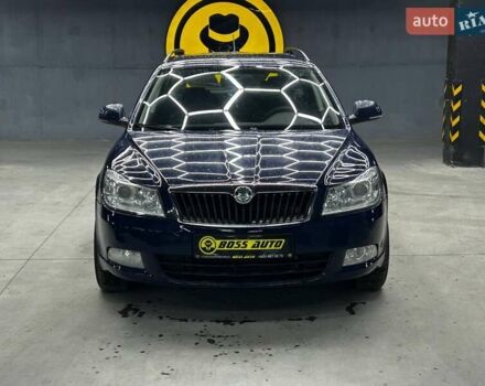 Синий Шкода Октавия, объемом двигателя 1.9 л и пробегом 217 тыс. км за 8300 $, фото 1 на Automoto.ua