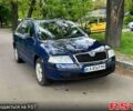 Синий Шкода Октавия, объемом двигателя 1.6 л и пробегом 240 тыс. км за 5900 $, фото 1 на Automoto.ua