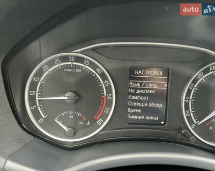 Синий Шкода Октавия, объемом двигателя 2 л и пробегом 204 тыс. км за 12650 $, фото 190 на Automoto.ua