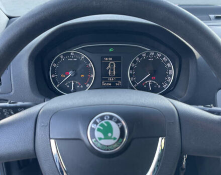 Синий Шкода Октавия, объемом двигателя 1.4 л и пробегом 265 тыс. км за 7950 $, фото 15 на Automoto.ua