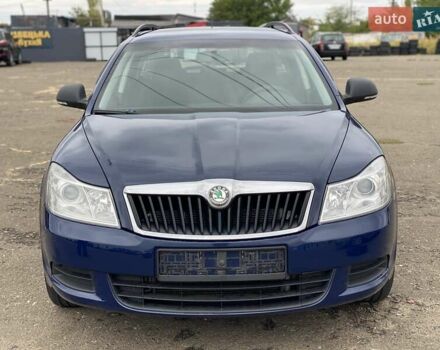 Синий Шкода Октавия, объемом двигателя 1.6 л и пробегом 194 тыс. км за 7900 $, фото 2 на Automoto.ua