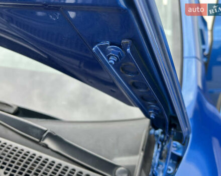 Синий Шкода Октавия, объемом двигателя 2 л и пробегом 204 тыс. км за 12650 $, фото 168 на Automoto.ua