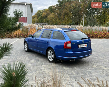 Синий Шкода Октавия, объемом двигателя 2 л и пробегом 204 тыс. км за 12650 $, фото 215 на Automoto.ua