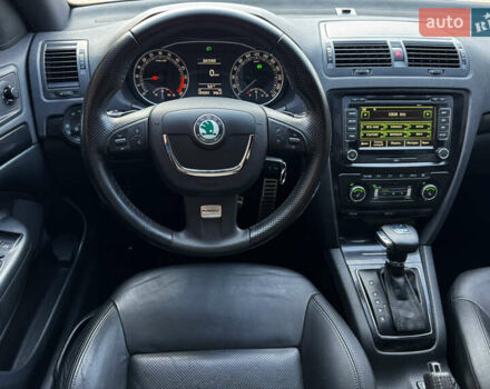 Синій Шкода Октавія, об'ємом двигуна 2 л та пробігом 204 тис. км за 12399 $, фото 41 на Automoto.ua