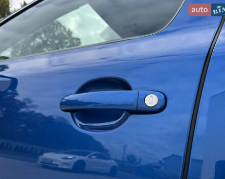 Синий Шкода Октавия, объемом двигателя 2 л и пробегом 204 тыс. км за 12650 $, фото 59 на Automoto.ua