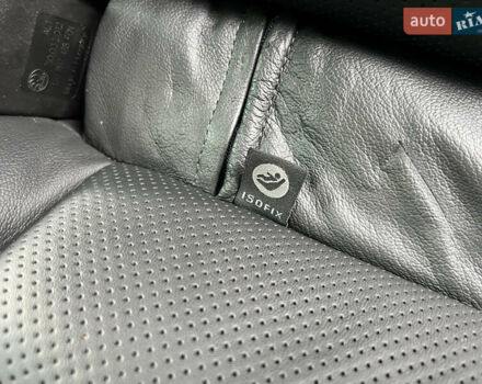 Синий Шкода Октавия, объемом двигателя 2 л и пробегом 204 тыс. км за 12100 $, фото 105 на Automoto.ua