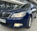 Синий Шкода Октавия, объемом двигателя 1.6 л и пробегом 235 тыс. км за 9000 $, фото 1 на Automoto.ua