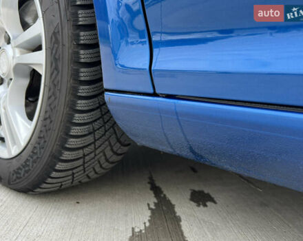 Синий Шкода Октавия, объемом двигателя 2 л и пробегом 204 тыс. км за 12650 $, фото 58 на Automoto.ua