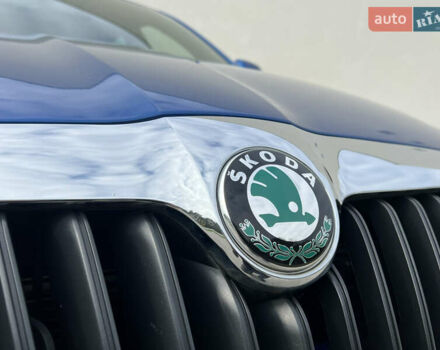 Синий Шкода Октавия, объемом двигателя 2 л и пробегом 204 тыс. км за 12650 $, фото 46 на Automoto.ua