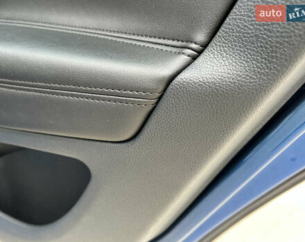 Синий Шкода Октавия, объемом двигателя 2 л и пробегом 204 тыс. км за 12650 $, фото 122 на Automoto.ua