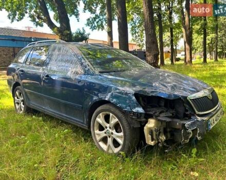 Синий Шкода Октавия, объемом двигателя 1.2 л и пробегом 247 тыс. км за 3700 $, фото 4 на Automoto.ua