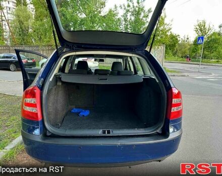 Синий Шкода Октавия, объемом двигателя 1.6 л и пробегом 240 тыс. км за 5900 $, фото 9 на Automoto.ua