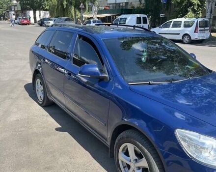 Синий Шкода Октавия, объемом двигателя 1.8 л и пробегом 250 тыс. км за 8000 $, фото 32 на Automoto.ua