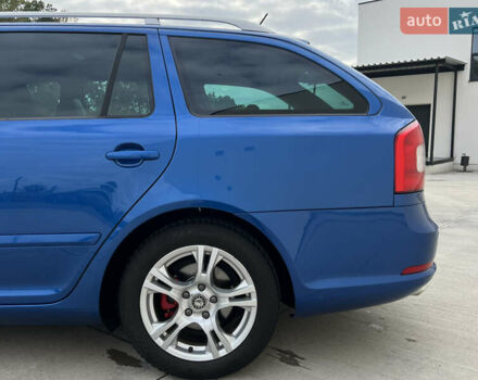 Синий Шкода Октавия, объемом двигателя 2 л и пробегом 204 тыс. км за 12650 $, фото 61 на Automoto.ua