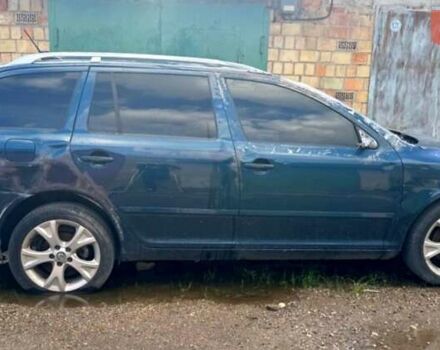 Синій Шкода Октавія, об'ємом двигуна 1.2 л та пробігом 247 тис. км за 2999 $, фото 6 на Automoto.ua