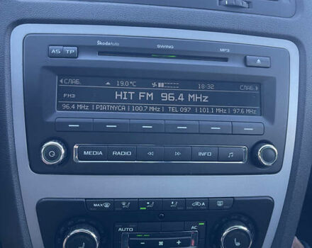 Синий Шкода Октавия, объемом двигателя 1.4 л и пробегом 265 тыс. км за 7950 $, фото 23 на Automoto.ua