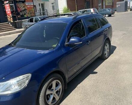 Синий Шкода Октавия, объемом двигателя 1.8 л и пробегом 250 тыс. км за 8000 $, фото 2 на Automoto.ua