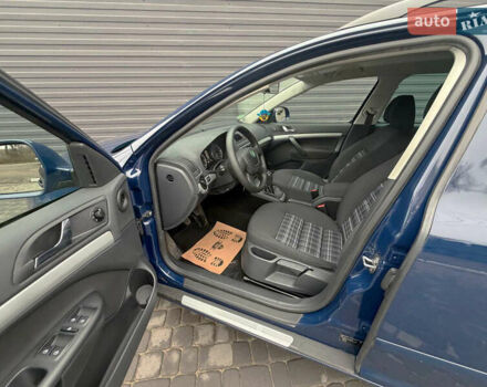Синій Шкода Октавія, об'ємом двигуна 1.2 л та пробігом 222 тис. км за 7800 $, фото 3 на Automoto.ua