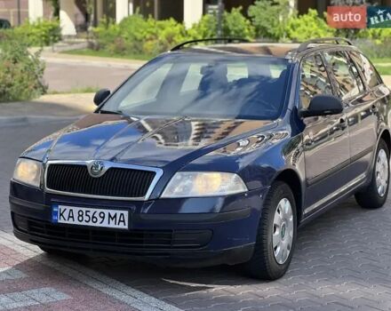 Шкода Октавия 2012 в Киеве на Automoto.ua Синий Шкода Октавия, объемом двигателя 1.6 л и пробегом 0 тыс. км за 5999 $, фото 3 на Automoto.ua