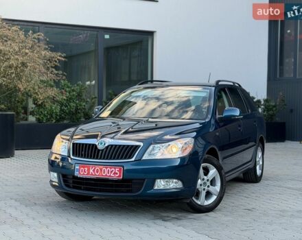 Синій Шкода Октавія, об'ємом двигуна 1.2 л та пробігом 201 тис. км за 6799 $, фото 25 на Automoto.ua