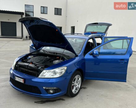 Синий Шкода Октавия, объемом двигателя 2 л и пробегом 204 тыс. км за 12650 $, фото 161 на Automoto.ua