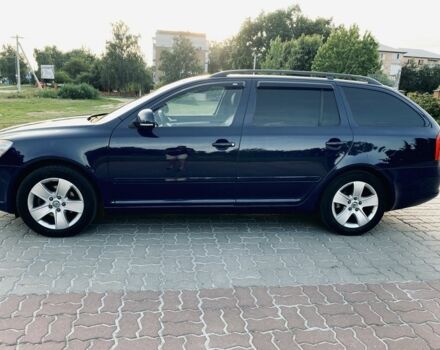 Синий Шкода Октавия, объемом двигателя 1.6 л и пробегом 281 тыс. км за 7900 $, фото 4 на Automoto.ua