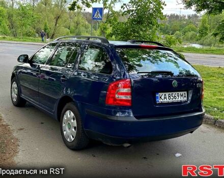 Синий Шкода Октавия, объемом двигателя 1.6 л и пробегом 240 тыс. км за 5900 $, фото 4 на Automoto.ua