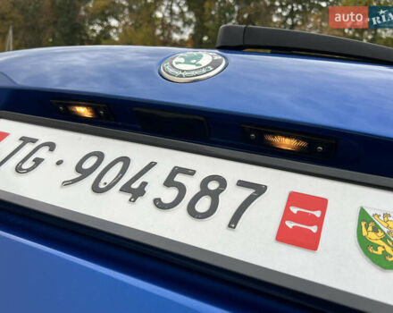 Синий Шкода Октавия, объемом двигателя 2 л и пробегом 204 тыс. км за 12650 $, фото 186 на Automoto.ua