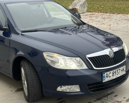 Синій Шкода Октавія, об'ємом двигуна 2 л та пробігом 299 тис. км за 9500 $, фото 1 на Automoto.ua