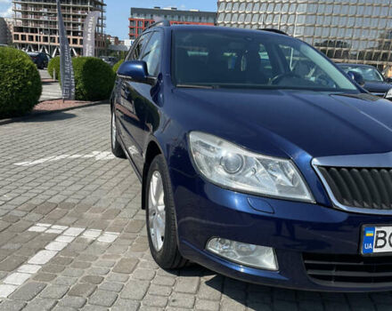 Синий Шкода Октавия, объемом двигателя 1.6 л и пробегом 277 тыс. км за 8700 $, фото 3 на Automoto.ua
