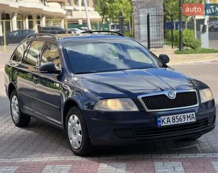 Шкода Октавия 2012 в Киеве на Automoto.ua Синий Шкода Октавия, объемом двигателя 1.6 л и пробегом 0 тыс. км за 5999 $, фото 4 на Automoto.ua