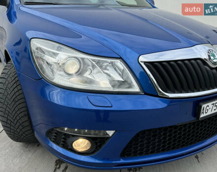 Синий Шкода Октавия, объемом двигателя 2 л и пробегом 204 тыс. км за 12650 $, фото 19 на Automoto.ua