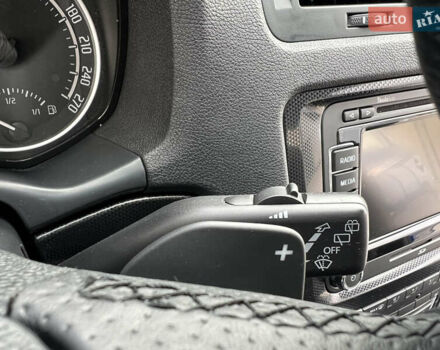 Синий Шкода Октавия, объемом двигателя 2 л и пробегом 204 тыс. км за 12100 $, фото 93 на Automoto.ua