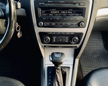 Синий Шкода Октавия, объемом двигателя 1.6 л и пробегом 281 тыс. км за 7900 $, фото 17 на Automoto.ua