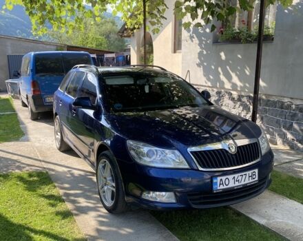 Шкода Октавия 2012 в Ужгороде на Automoto.ua Синий Шкода Октавия, объемом двигателя 2 л и пробегом 327 тыс. км за 7250 $, фото 7 на Automoto.ua