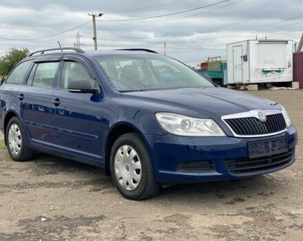 Синій Шкода Октавія, об'ємом двигуна 1.6 л та пробігом 194 тис. км за 8400 $, фото 1 на Automoto.ua