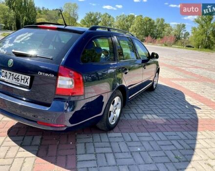 Синий Шкода Октавия, объемом двигателя 1.6 л и пробегом 285 тыс. км за 8000 $, фото 7 на Automoto.ua
