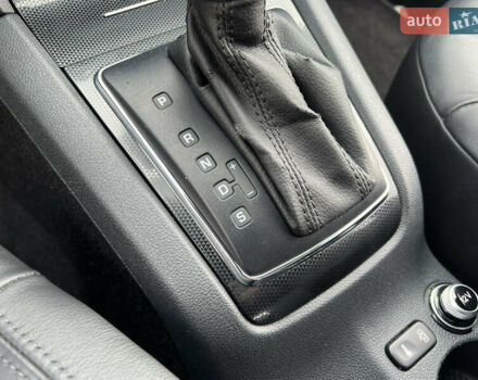 Синий Шкода Октавия, объемом двигателя 2 л и пробегом 204 тыс. км за 12650 $, фото 95 на Automoto.ua