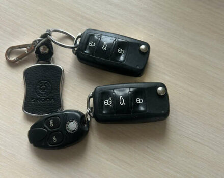 Синий Шкода Октавия, объемом двигателя 1.99 л и пробегом 256 тыс. км за 8250 $, фото 37 на Automoto.ua