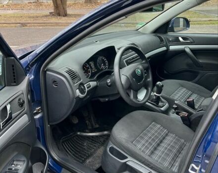 Синій Шкода Октавія, об'ємом двигуна 1.4 л та пробігом 218 тис. км за 7800 $, фото 10 на Automoto.ua