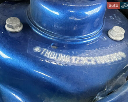 Синий Шкода Октавия, объемом двигателя 2 л и пробегом 204 тыс. км за 12650 $, фото 176 на Automoto.ua