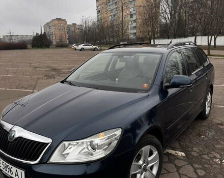 Синий Шкода Октавия, объемом двигателя 1.2 л и пробегом 170 тыс. км за 7000 $, фото 1 на Automoto.ua
