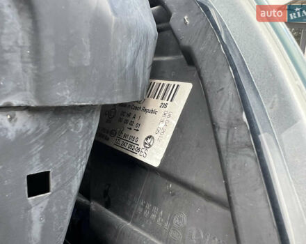 Синий Шкода Октавия, объемом двигателя 2 л и пробегом 204 тыс. км за 12650 $, фото 173 на Automoto.ua