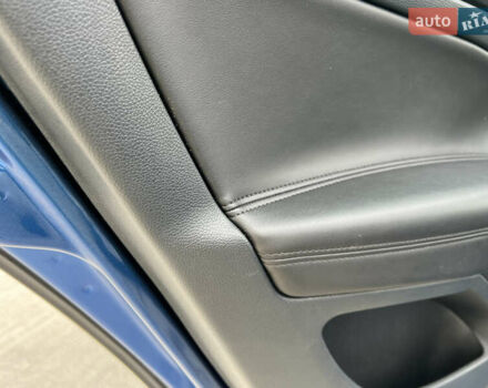 Синий Шкода Октавия, объемом двигателя 2 л и пробегом 204 тыс. км за 12650 $, фото 108 на Automoto.ua