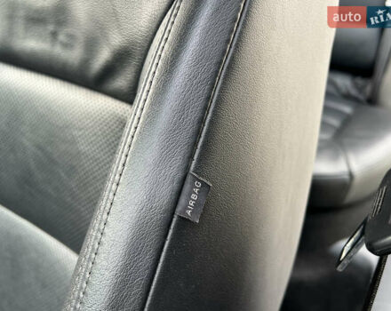 Синий Шкода Октавия, объемом двигателя 2 л и пробегом 204 тыс. км за 12650 $, фото 85 на Automoto.ua